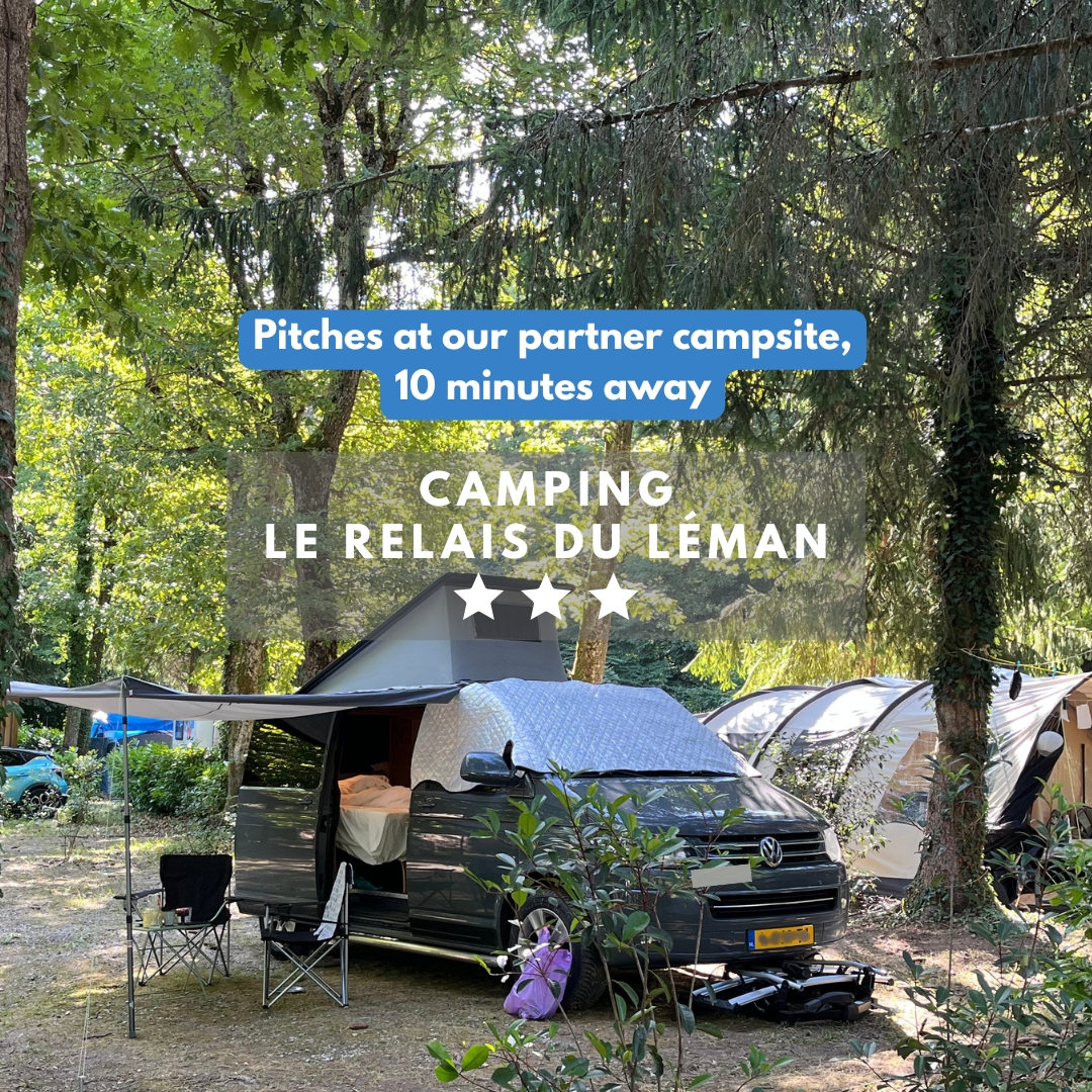 The pitches (camping le Relais du Léman)